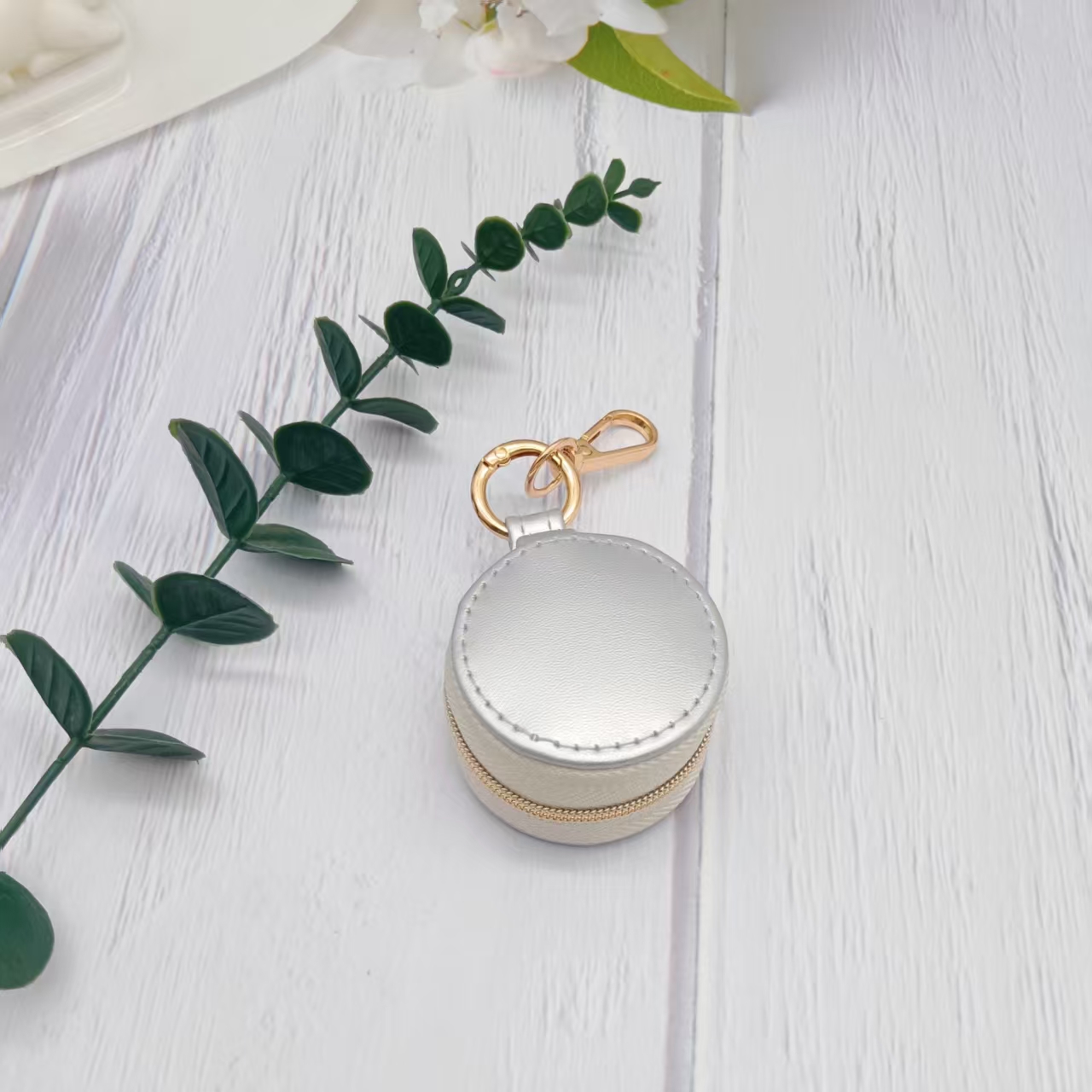 Custom Logo PU Leather Jewelry Storage Case Zipper Ring Package Portable Mini Layer Velvet Travel Display Round Jewelry Boxes