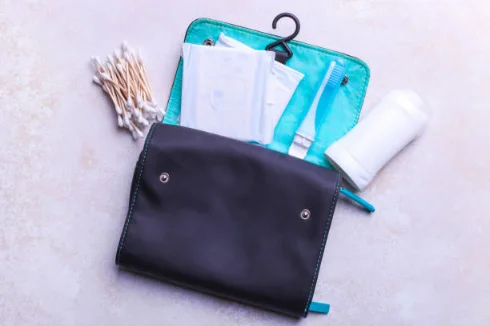 Waterproof vs Water-Resistant Cosmetic Bags2