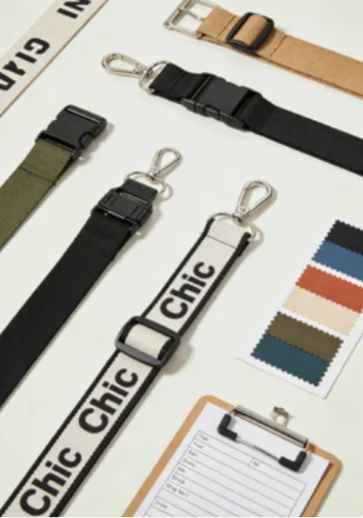 The image shows various bag straps in different colors, with a color swatch and a clipboard for design selection.