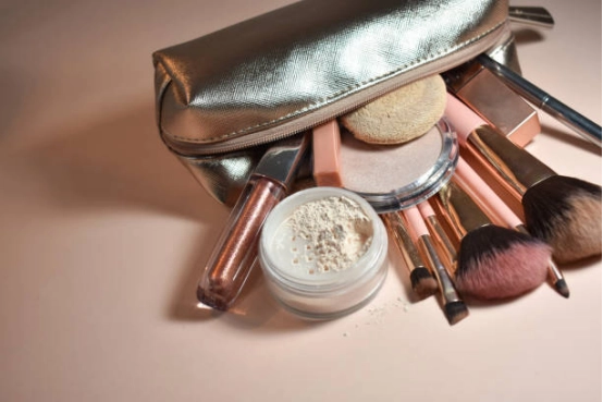 PU vs. Nylon Cosmetic Bags: Which Material Is Better for Your Brand? PU vs. Nylon Cosmetic Bags: Which Material Is Better for Your Brand?